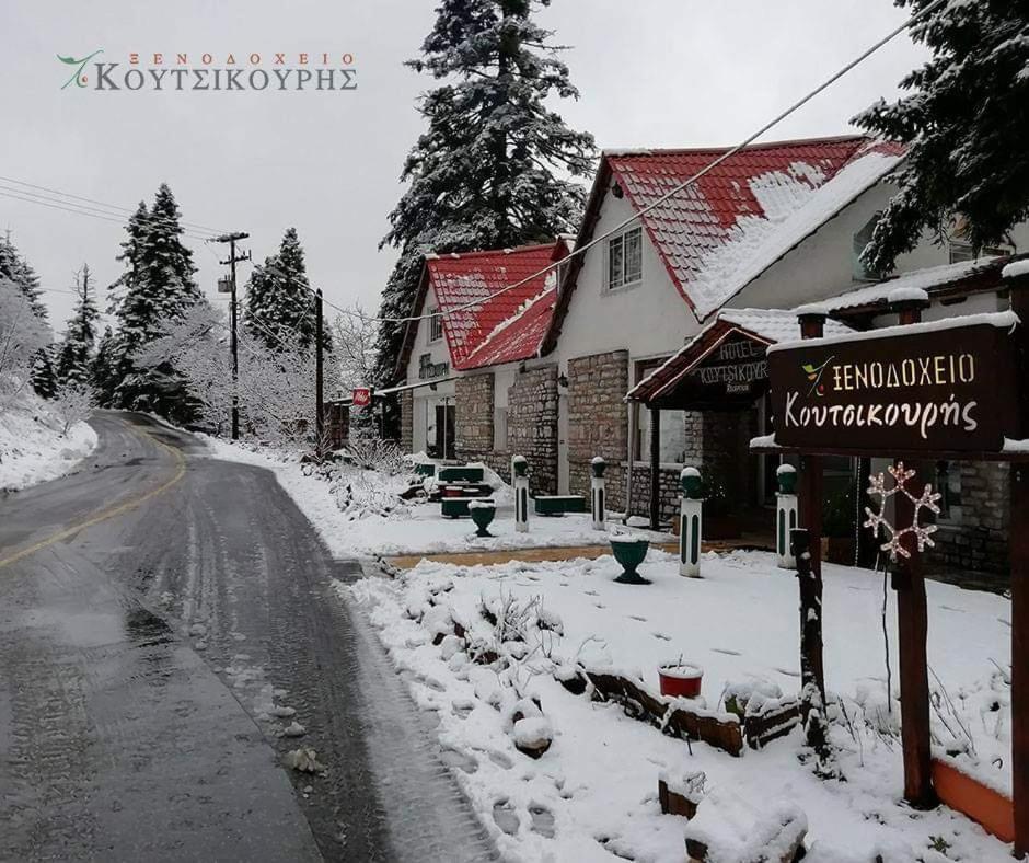 Koutsikouris Hotel Platanakos Exterior photo